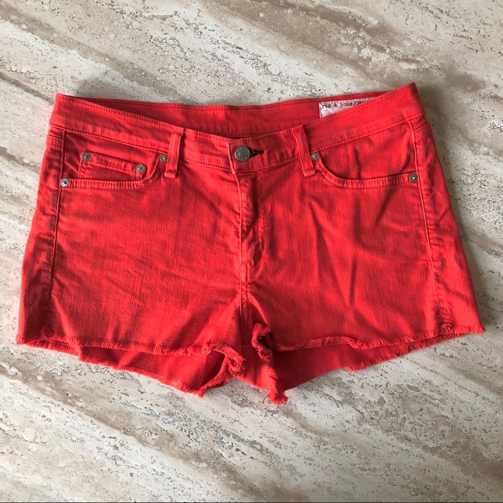sz 28 rag & bone jean shorts (soft w/ stretch!)